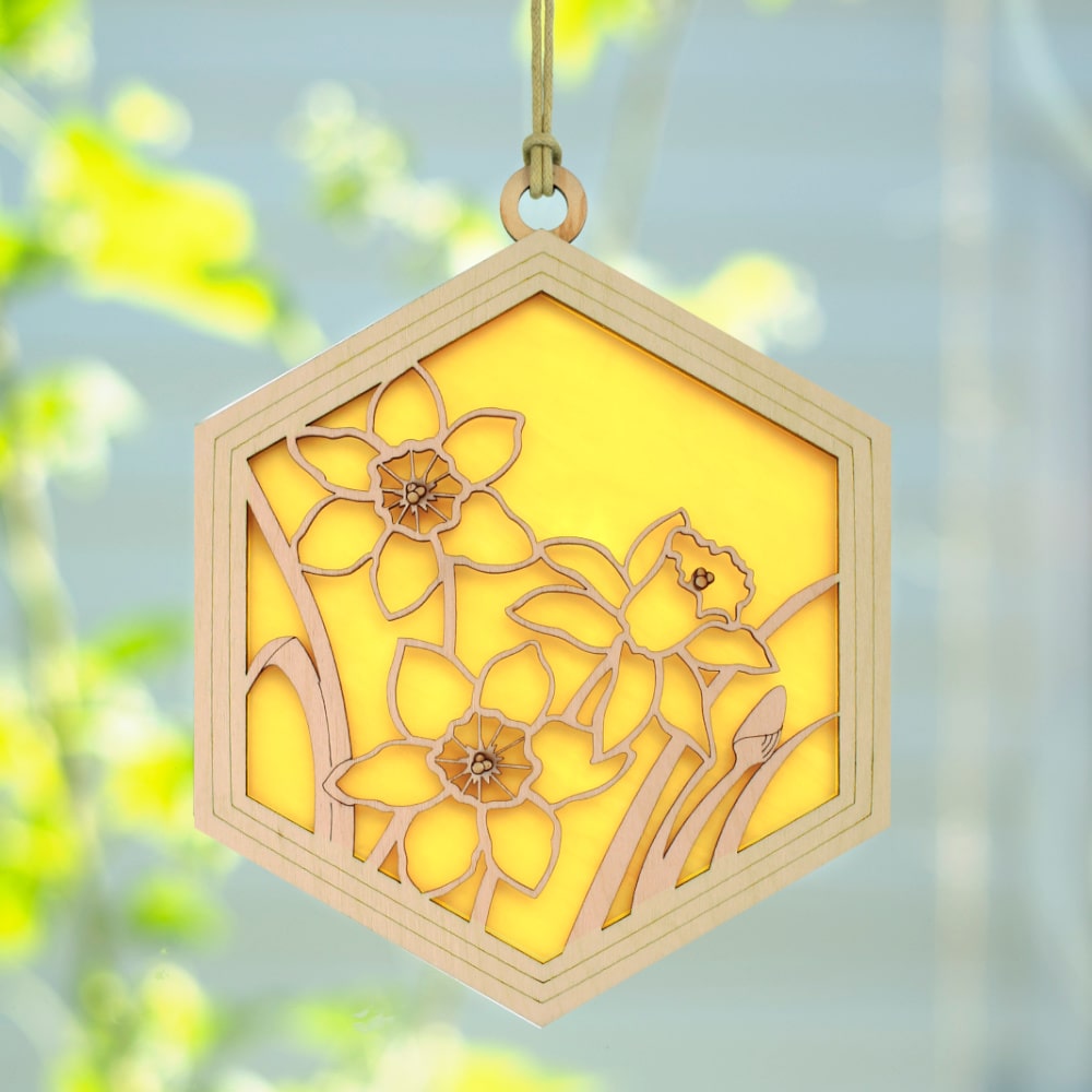 DAFFODIL SUNCATCHER - 6"