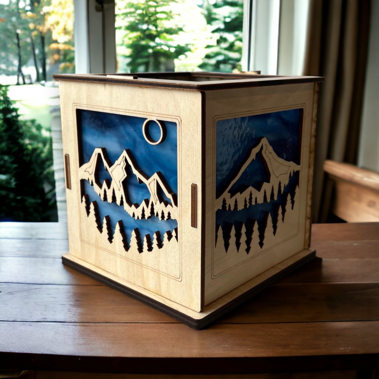 LIGHTKEEPER - Mountain Votive Holder