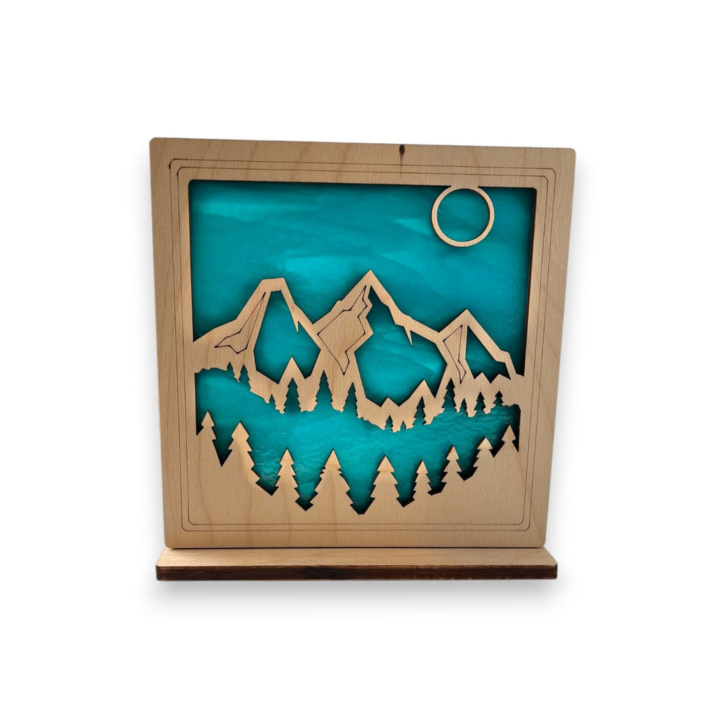 MOUNTAIN - Freestanding 6" Suncatcher