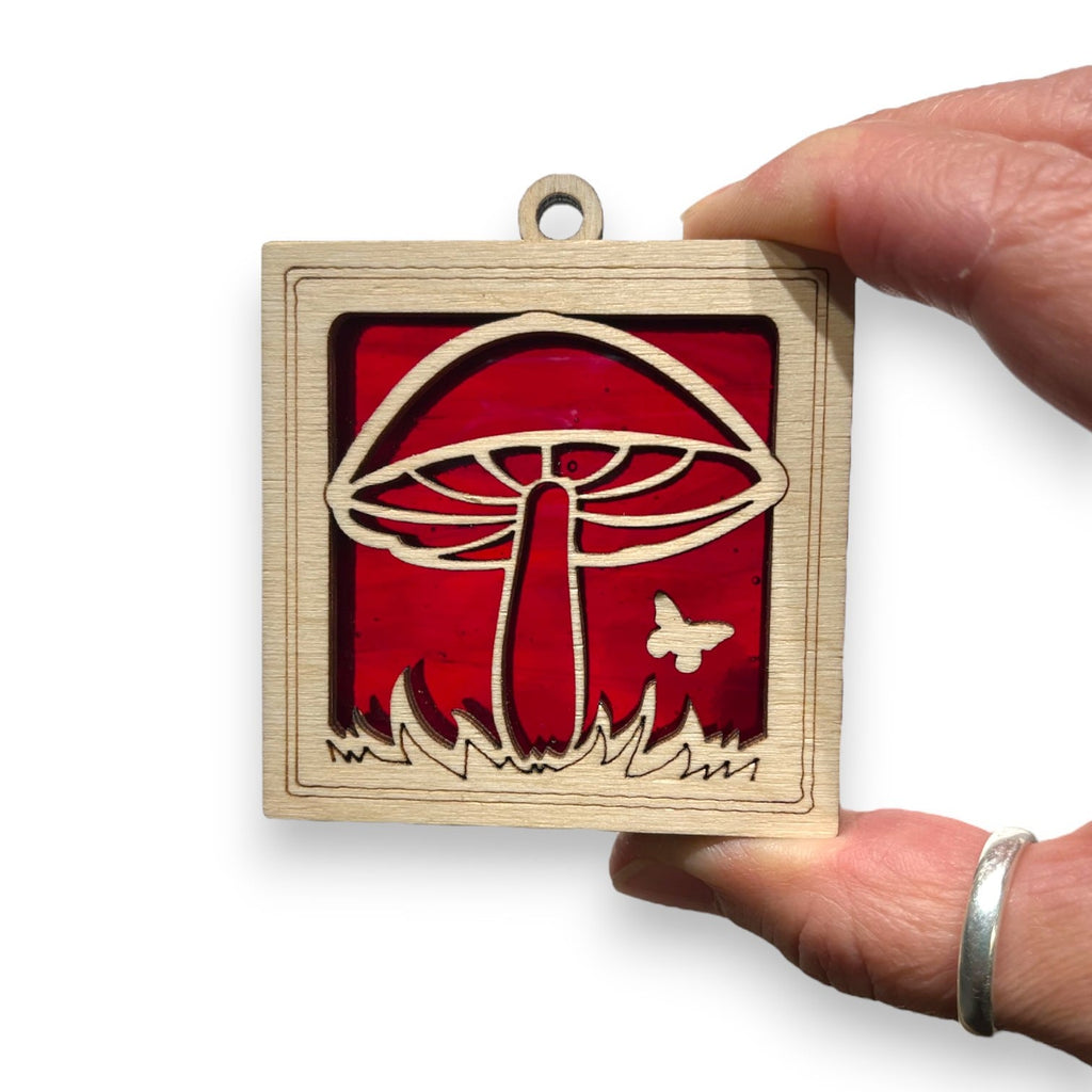 MUSHROOM MINI SUNCATCHER