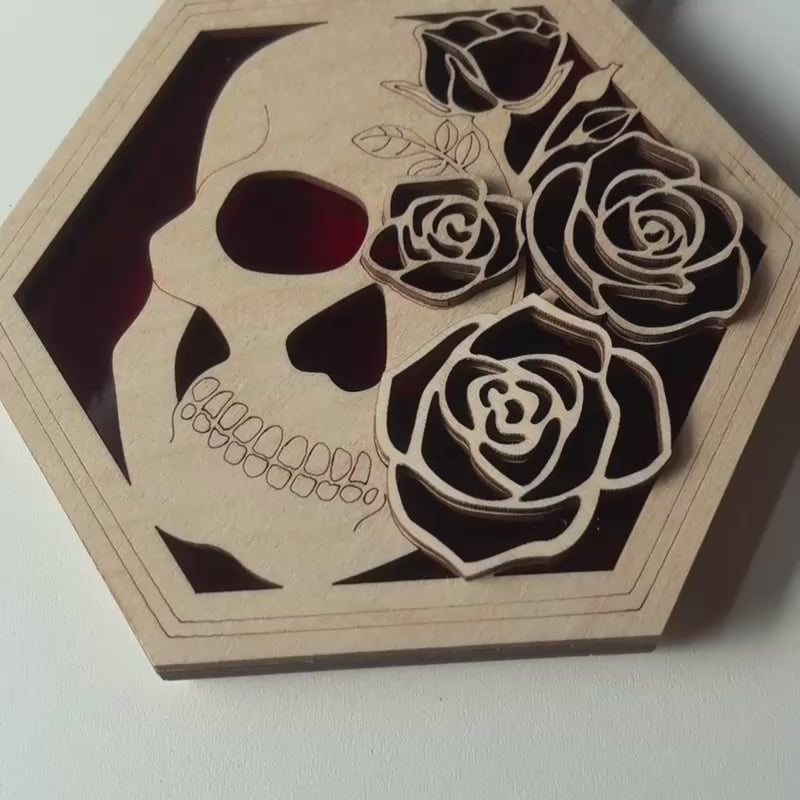 SKULL & ROSES SUNCATCHER - 6"