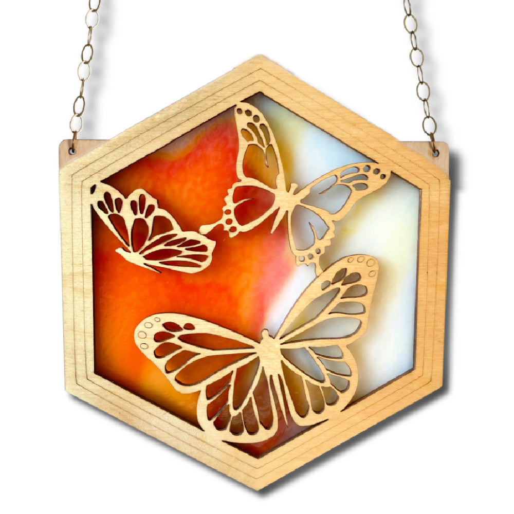 GRAND BUTTERFLIES