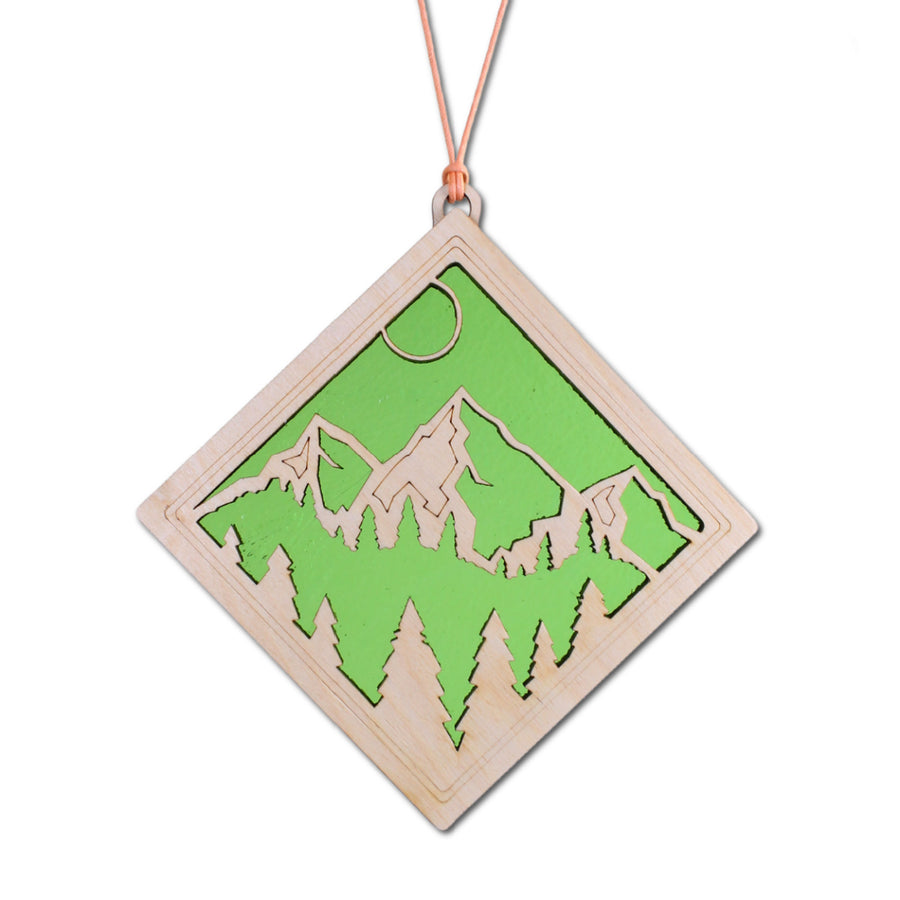 MOUNTAINSCAPE SUNCATCHER