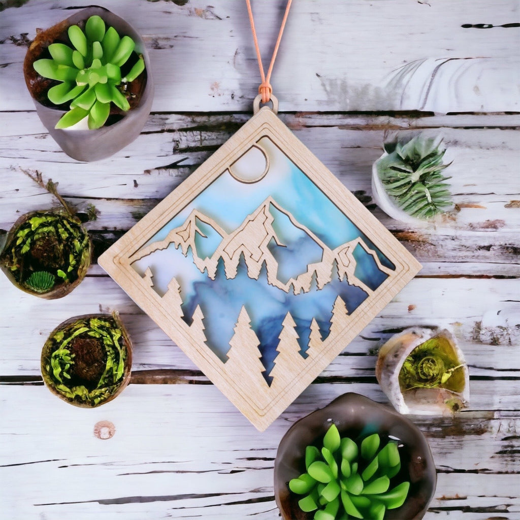 MOUNTAINSCAPE SUNCATCHER